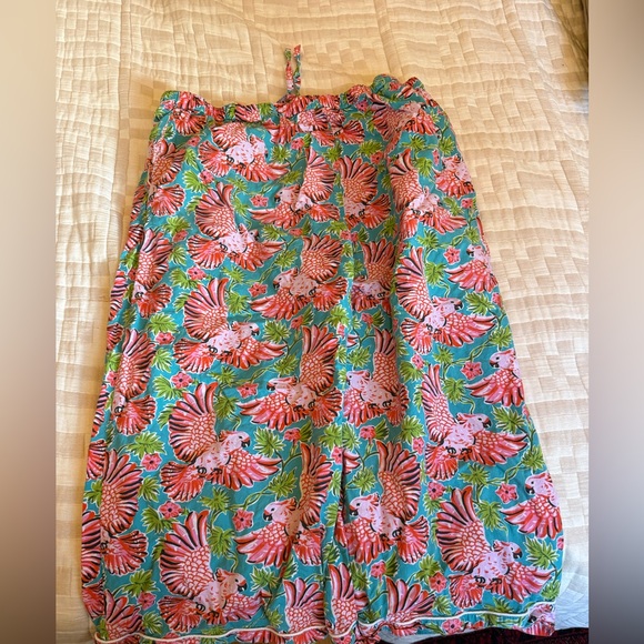 Printfresh Cropped Organic Cotton pajama pants in Playful Parrot motif large - Picture 2 of 6